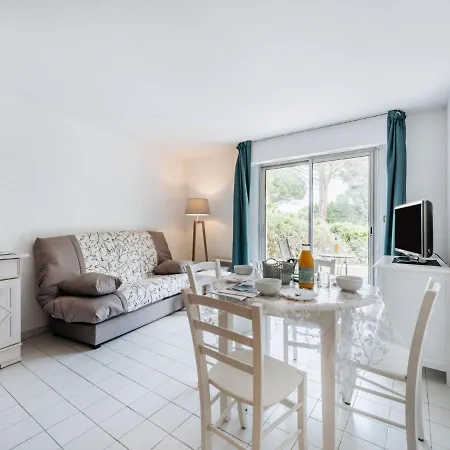 Apartment Caesar Domus-4 By Interhome